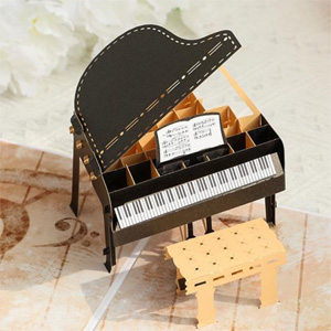 3D Pop Up Card - Piano